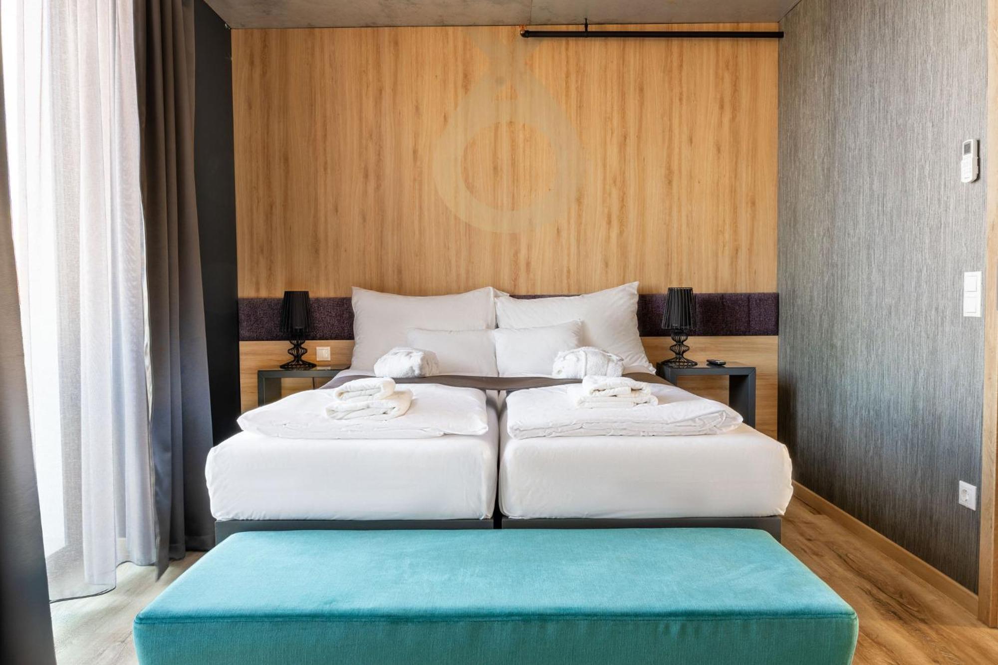 Onyx Luxury Boedapest Buitenkant foto