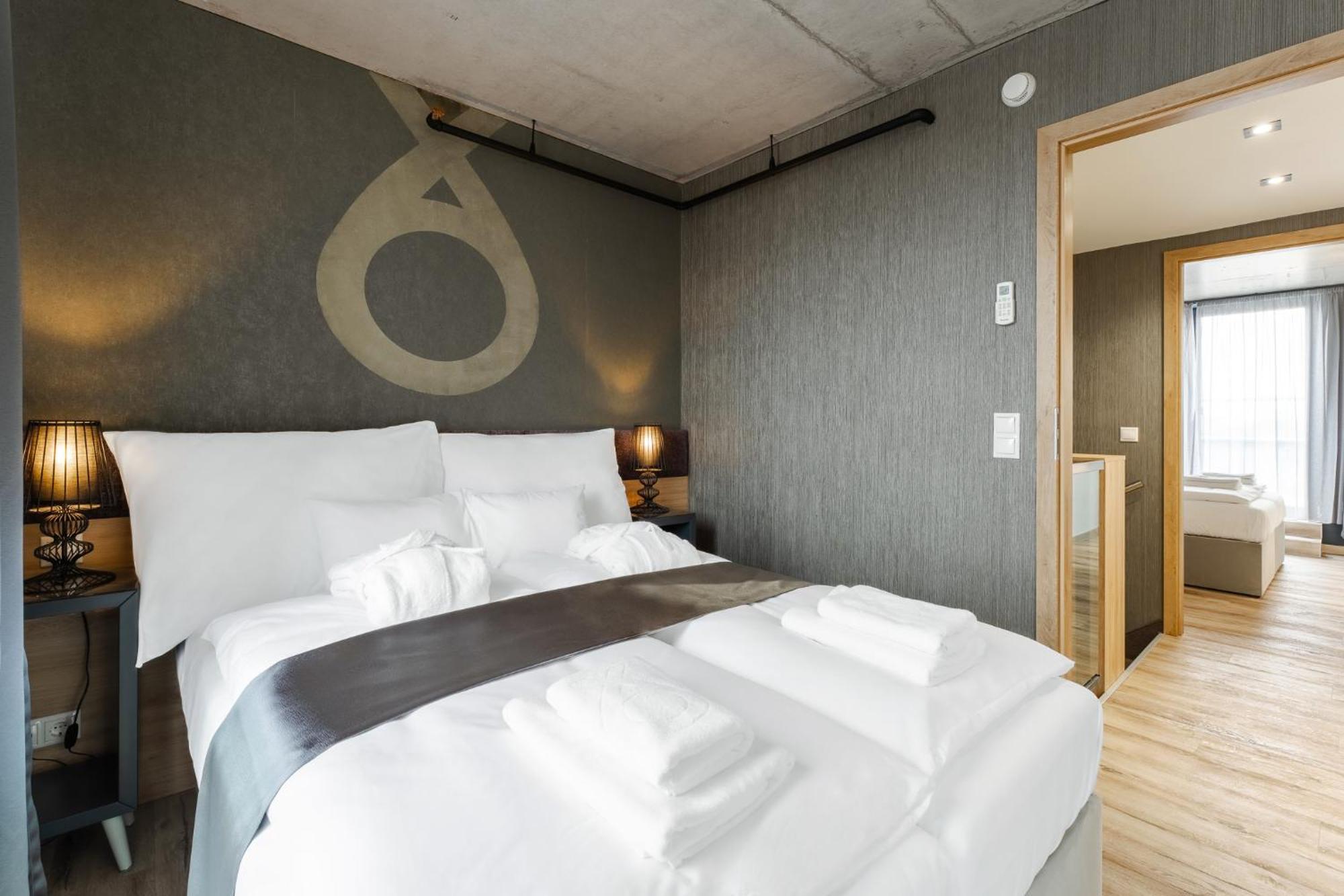 Onyx Luxury Boedapest Buitenkant foto