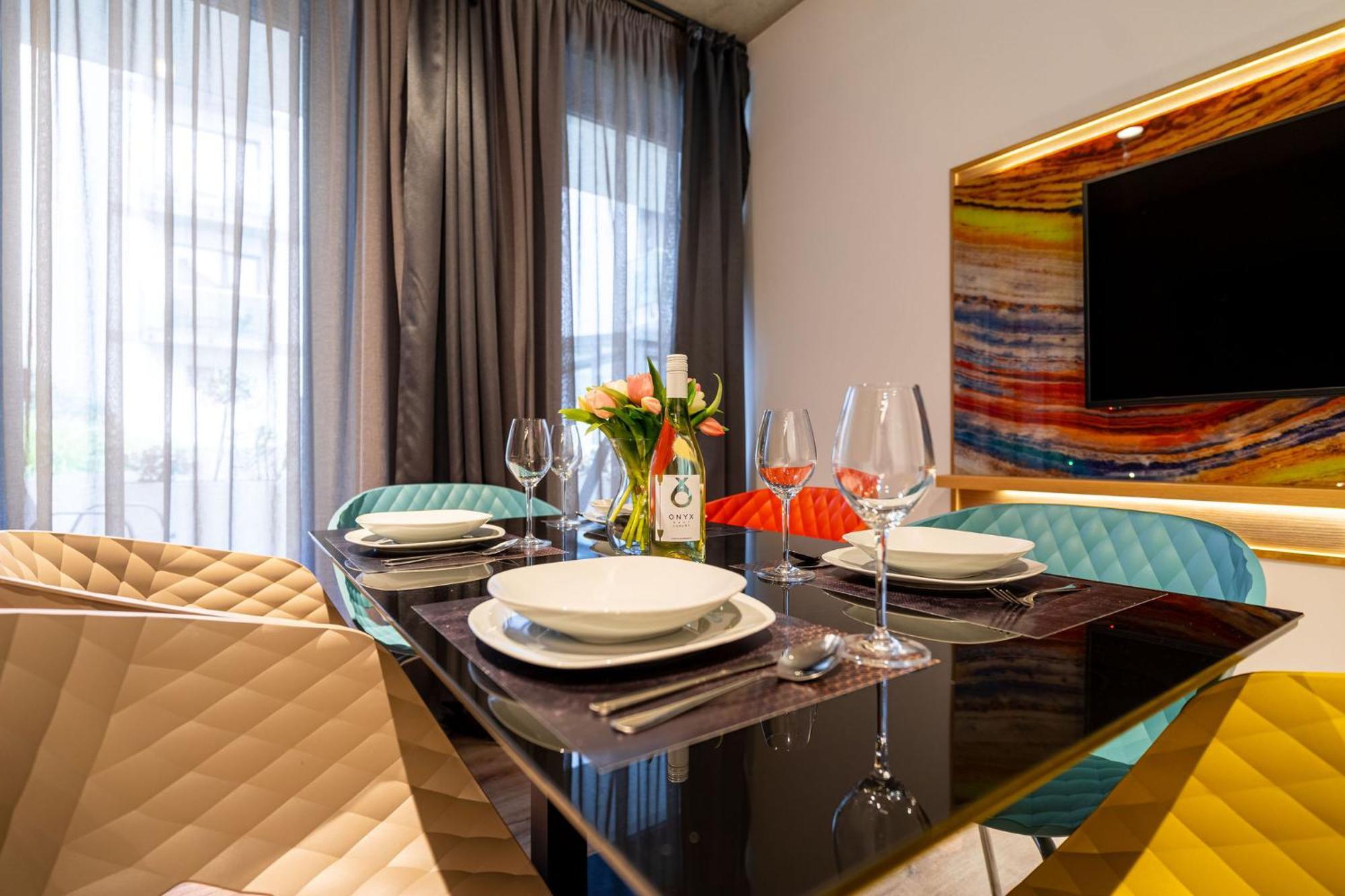 Onyx Luxury Boedapest Buitenkant foto