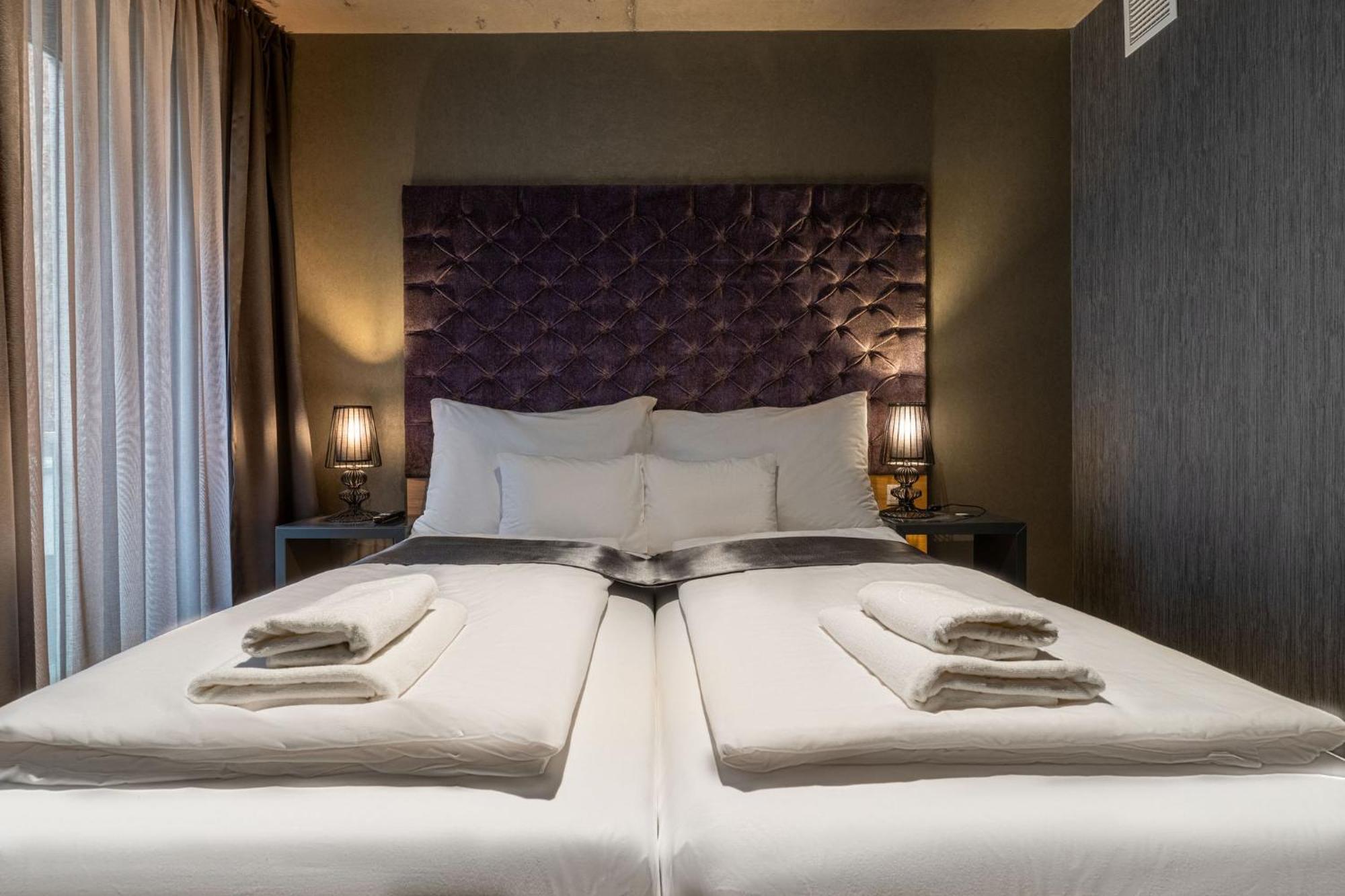 Onyx Luxury Boedapest Buitenkant foto