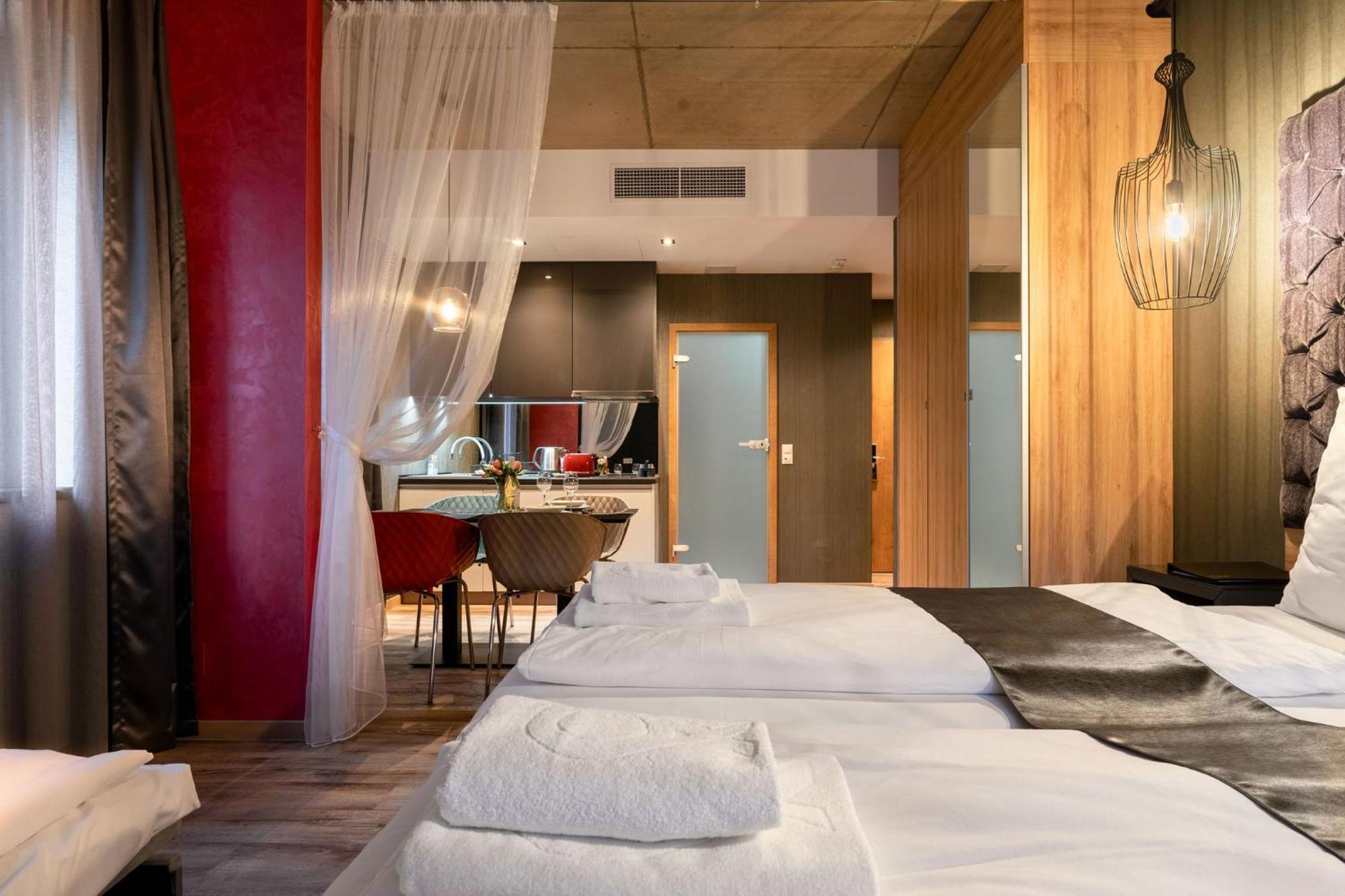 Onyx Luxury Boedapest Buitenkant foto