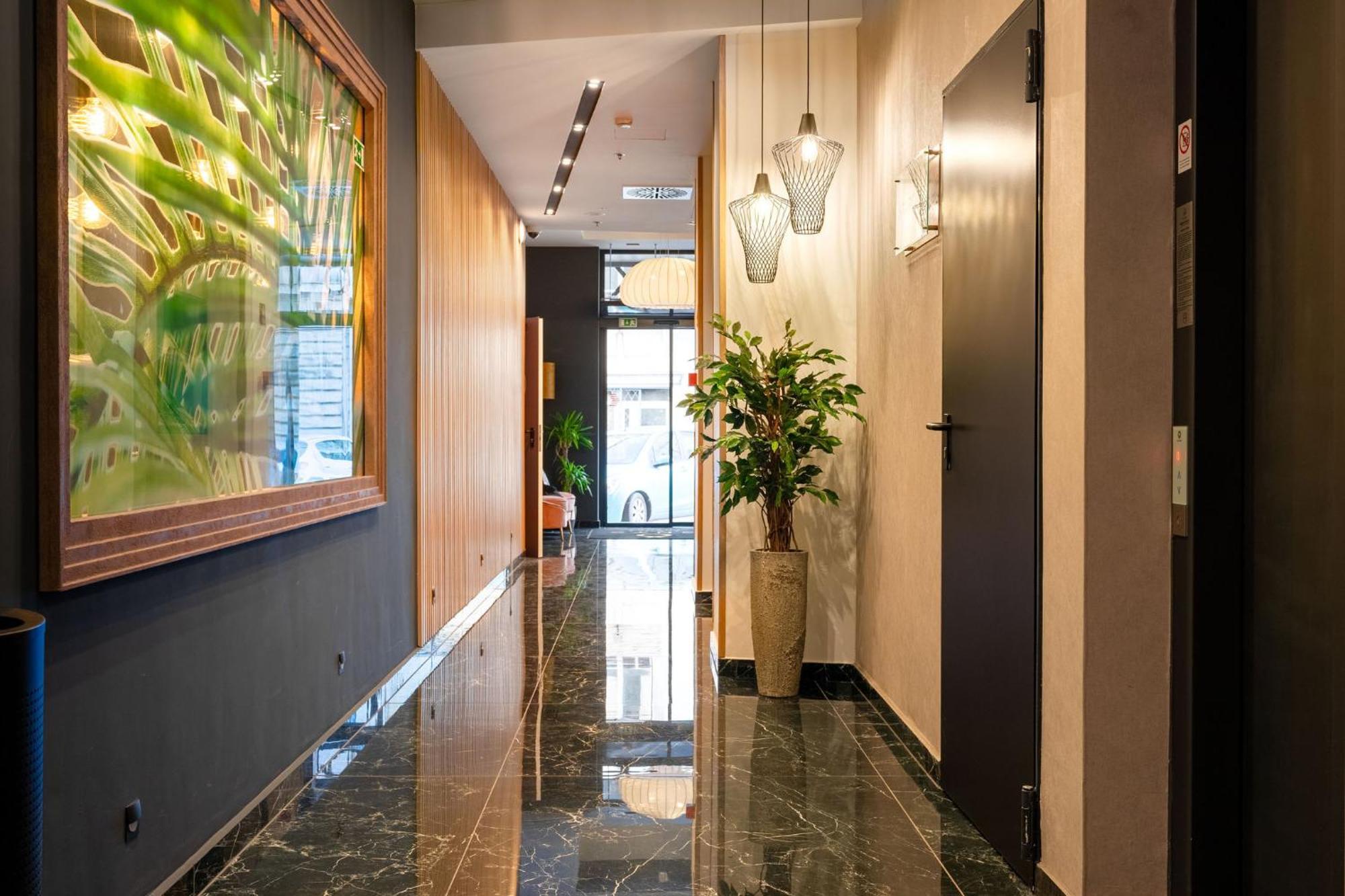 Onyx Luxury Boedapest Buitenkant foto